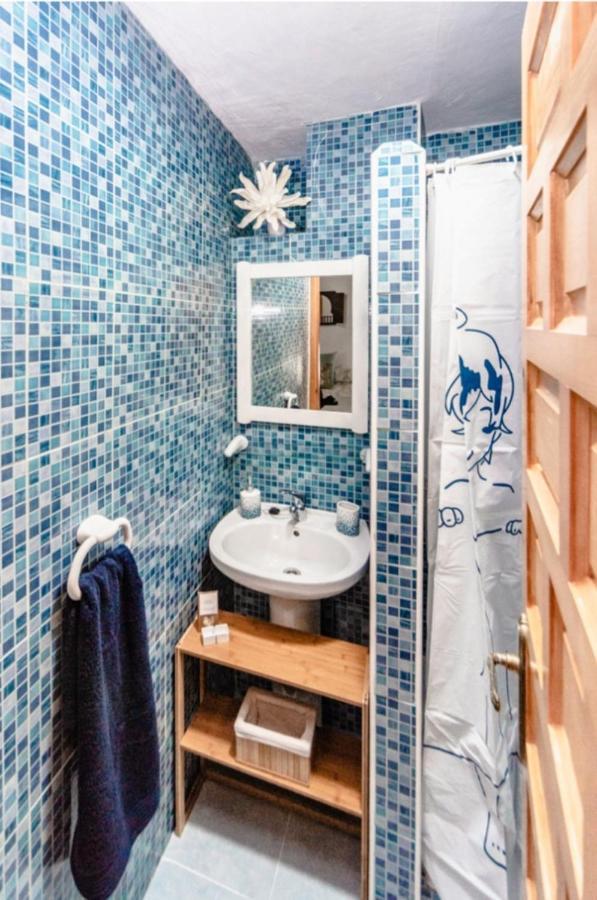 La Casita Del Arbol Blanco Apartment Bubion Luaran gambar